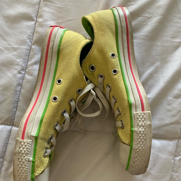 Converse all star Chuck Taylor shoes Woman’s 8 Mens 6 - Picture 11 of 14